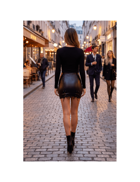 Jupe courte simili cuir noir Paula